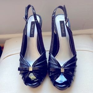 Shiny feminine dress heels 👠